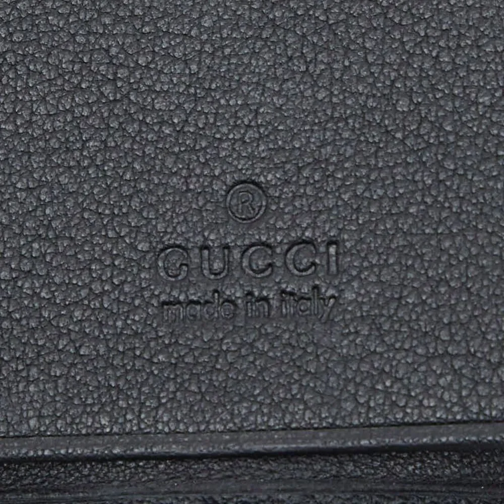 Gucci delivery duty